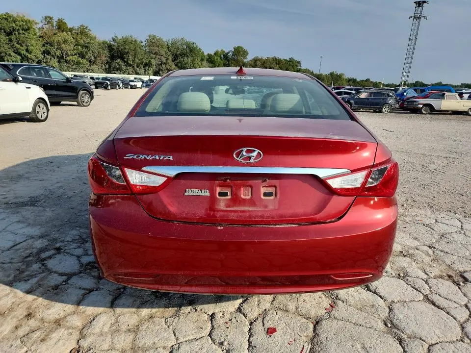 2013 HYUNDAI SONATA GLS  