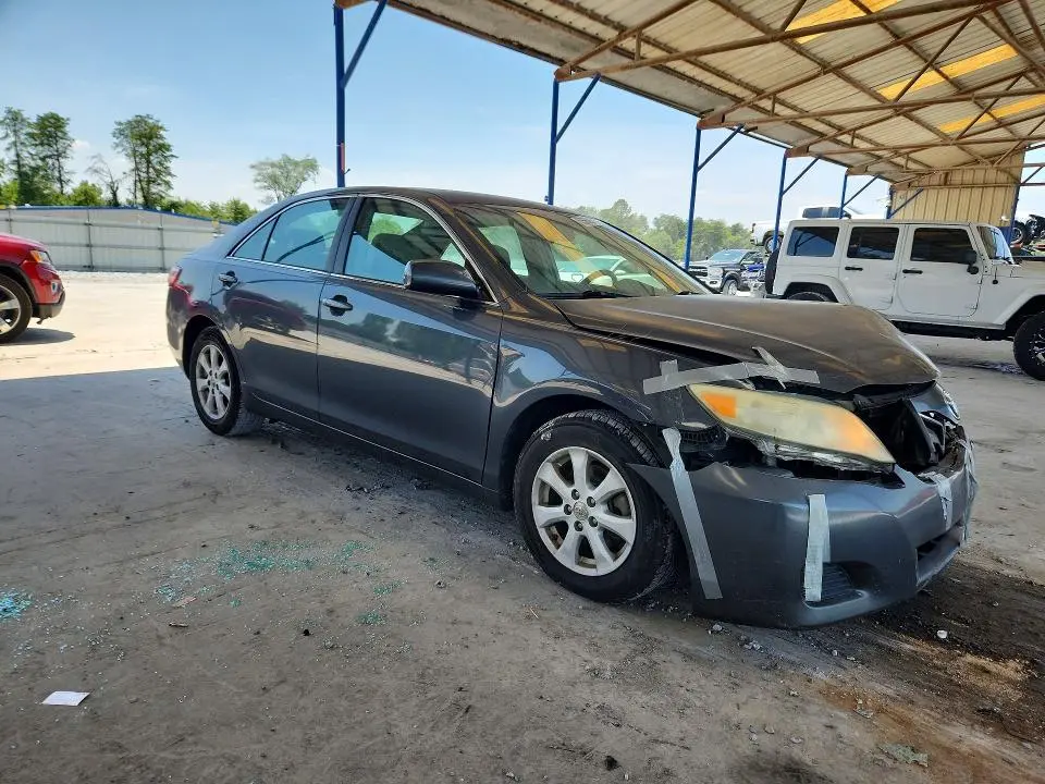 2011 TOYOTA CAMRY LE  