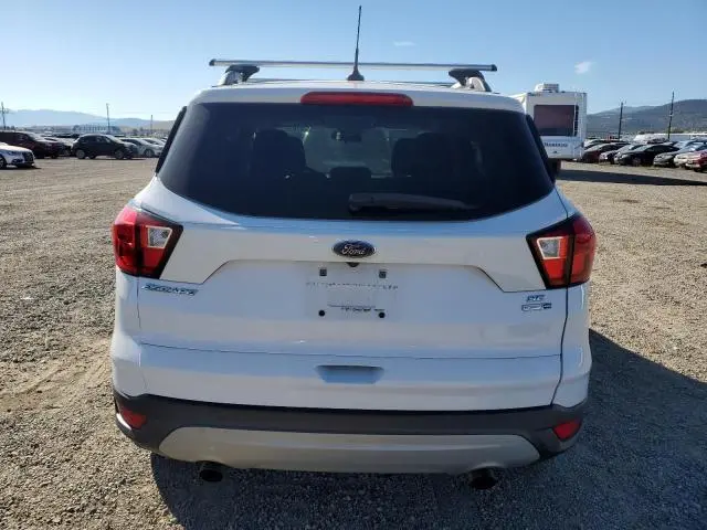 2019 FORD ESCAPE SE  