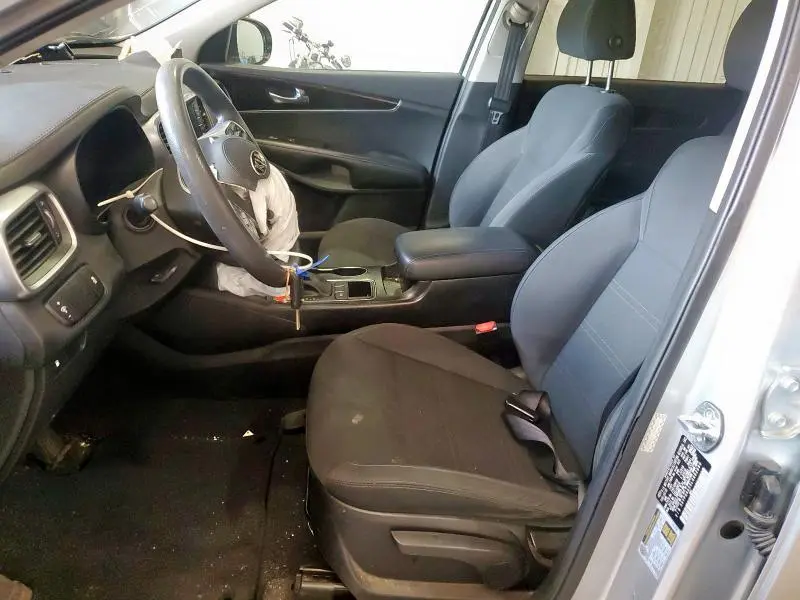 2020 KIA SORENTO S  