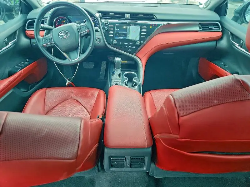 2020 TOYOTA CAMRY XSE  