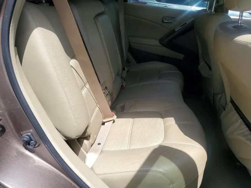 2011 NISSAN MURANO S  