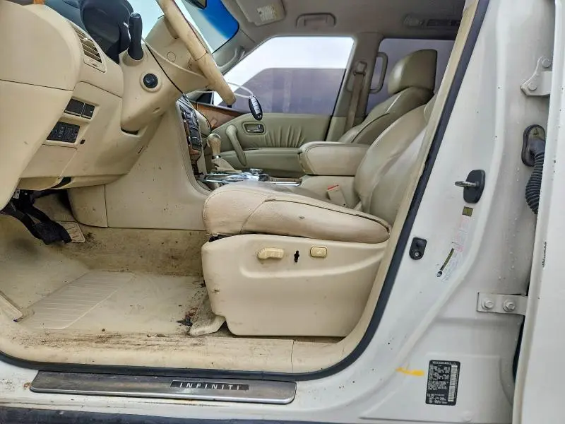 2012 INFINITI QX56 BASE  