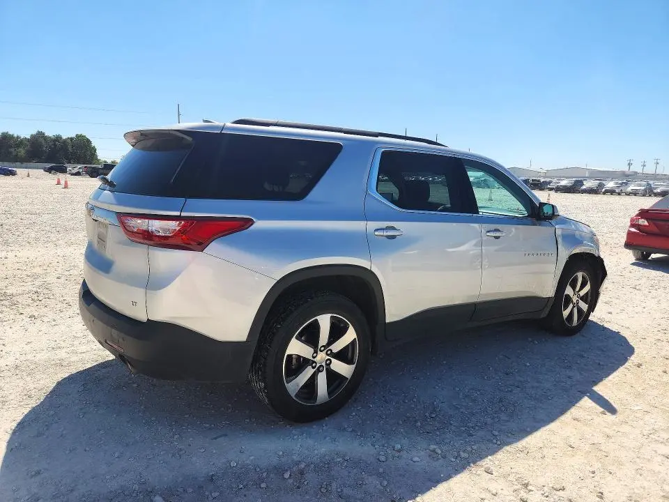 2019 CHEVROLET TRAVERSE LT  