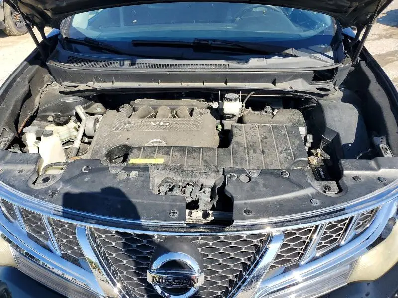 2011 NISSAN MURANO S  