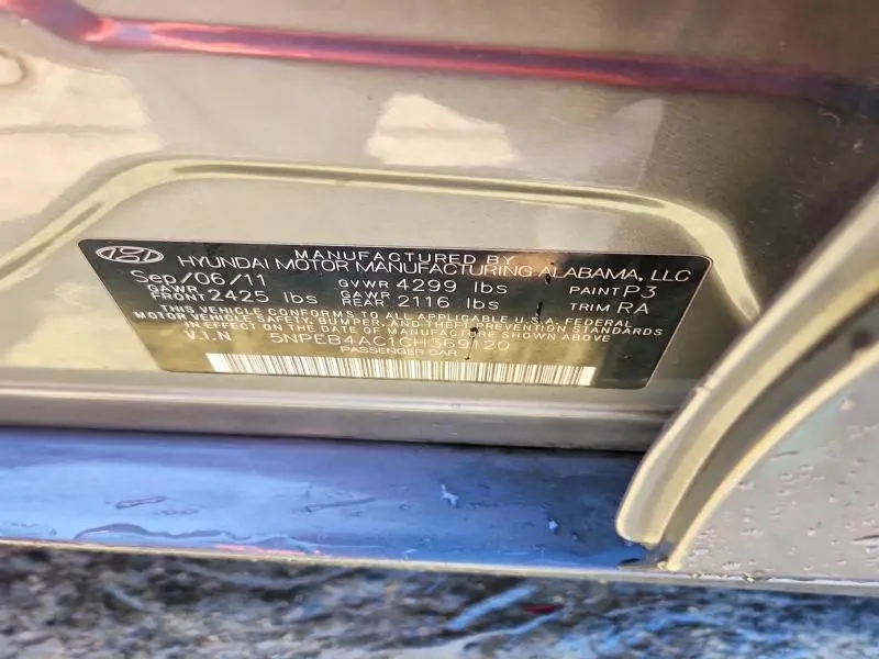 2012 HYUNDAI SONATA GLS  