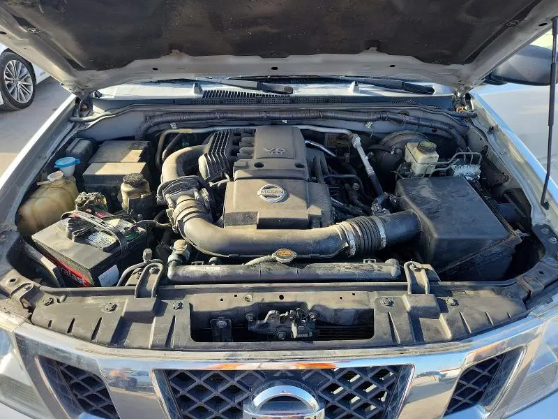 2017 NISSAN FRONTIER SV  