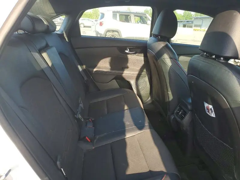 2021 KIA FORTE GT  
