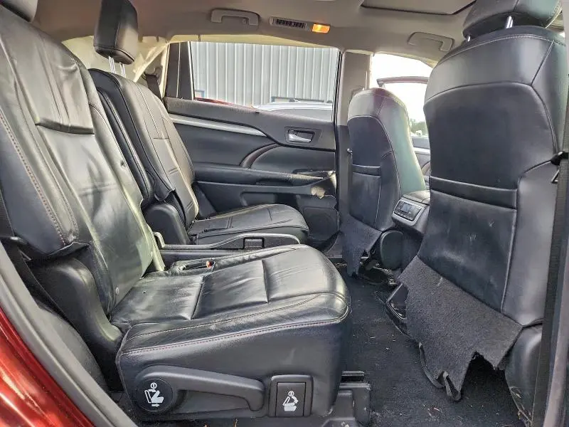 2014 TOYOTA HIGHLANDER XLE  