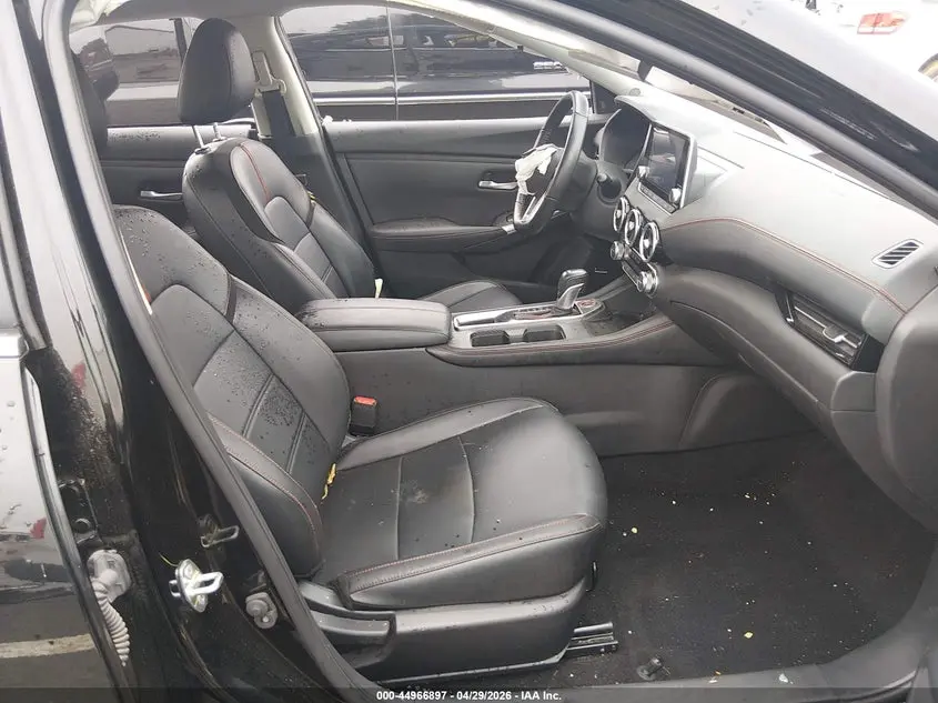2024 NISSAN SENTRA SR XTRONIC CVT