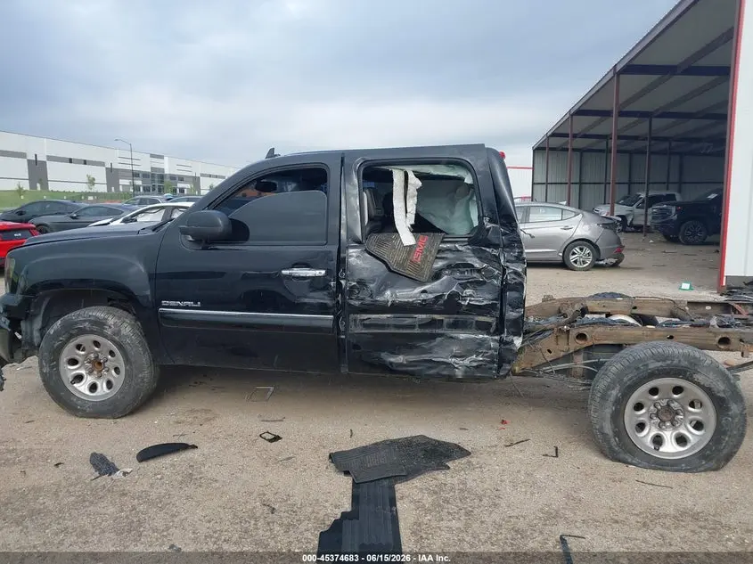 2013 GMC SIERRA 1500 DENALI