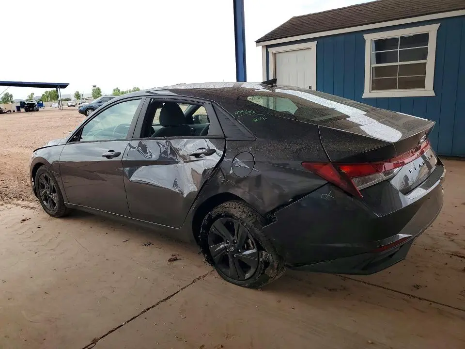2022 HYUNDAI ELANTRA SEL  