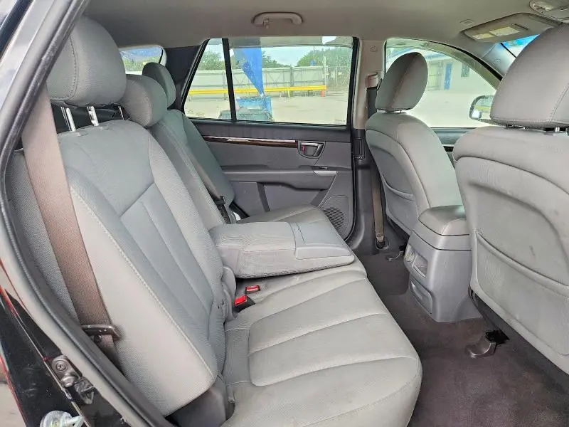 2012 HYUNDAI SANTA FE GLS  