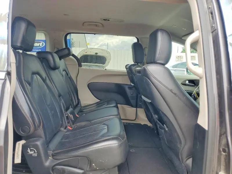 2018 CHRYSLER PACIFICA TOURING L PLUS  