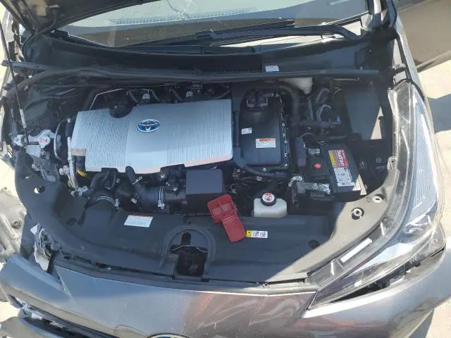 2021 TOYOTA PRIUS LE  