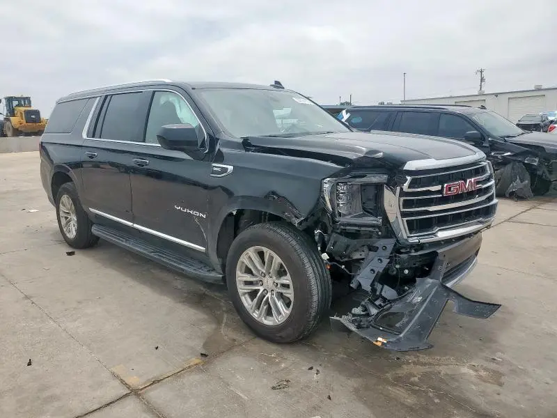2022 GMC YUKON XL C1500 SLT  