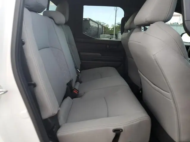 2024 TOYOTA TACOMA DOUBLE CAB  