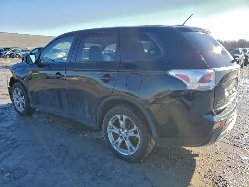 2015 MITSUBISHI OUTLANDER SE  