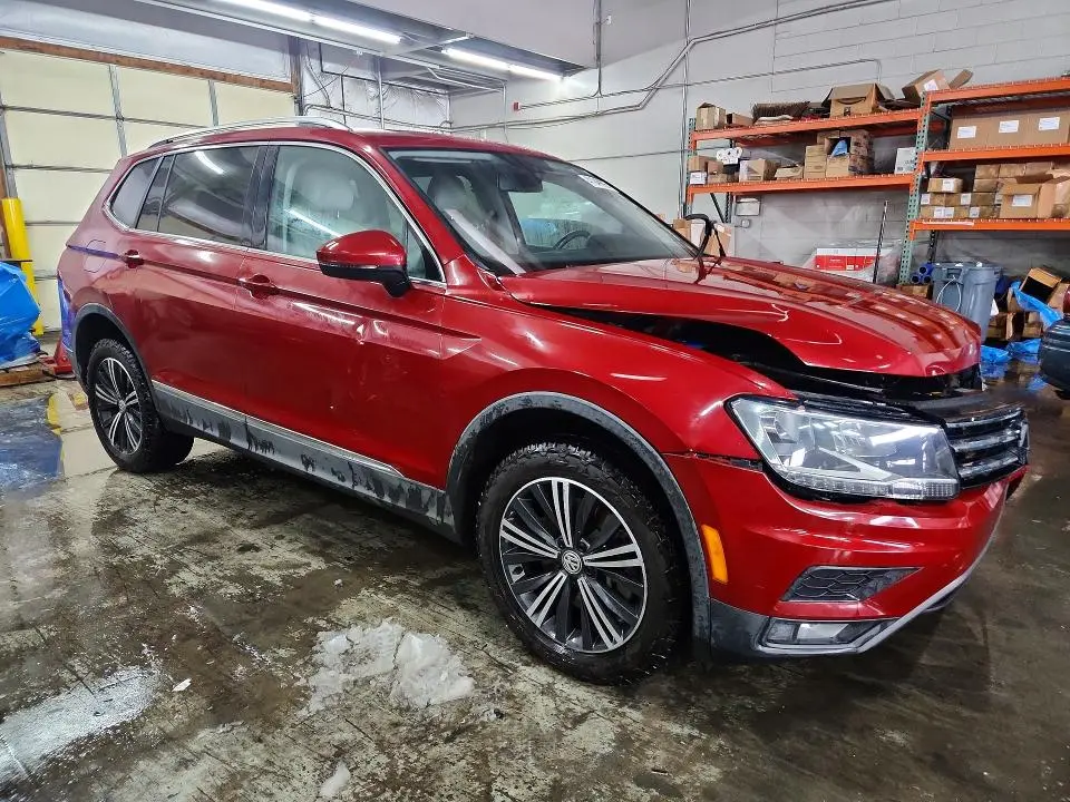 2018 VOLKSWAGEN TIGUAN SE  
