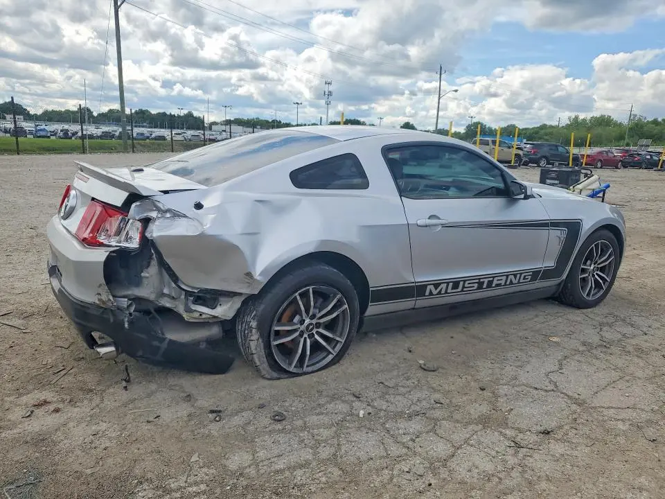 2011 FORD MUSTANG   