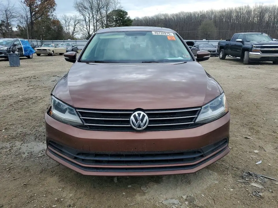 2017 VOLKSWAGEN JETTA SE  