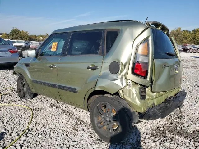2011 KIA SOUL +  