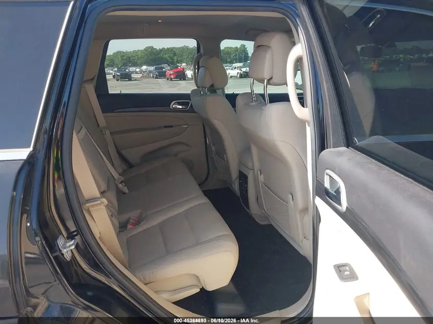 2020 JEEP GRAND CHEROKEE LAREDO E 4X2