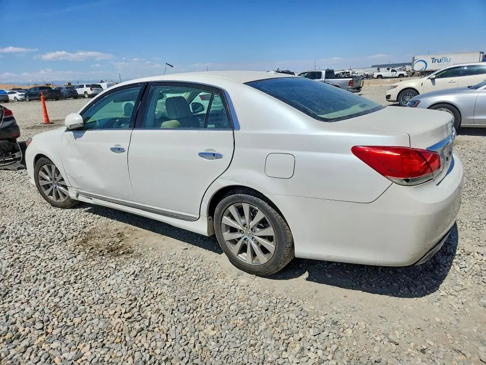 2012 TOYOTA AVALON LIMITED  