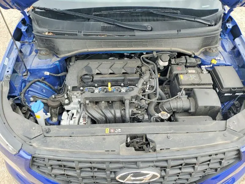 2025 HYUNDAI VENUE SE  