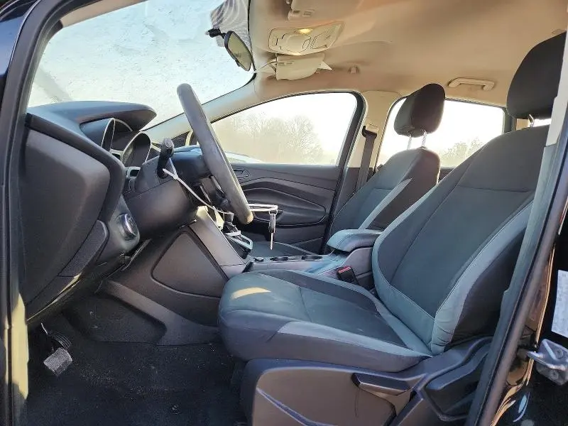 2016 FORD ESCAPE S  