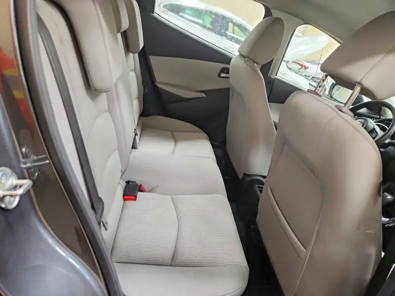 2020 TOYOTA YARIS L  