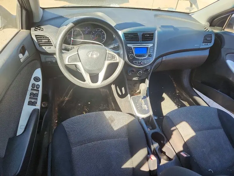 2012 HYUNDAI ACCENT GS  