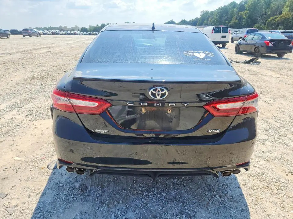 2020 TOYOTA CAMRY XSE  