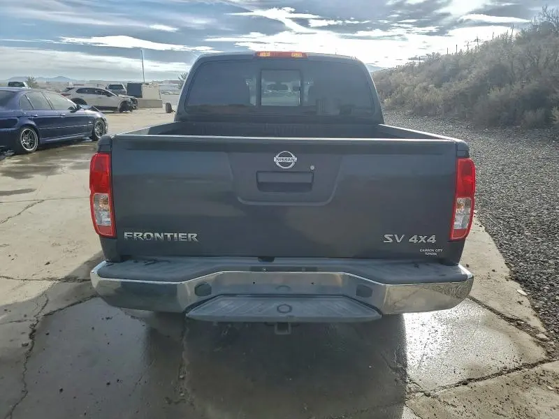 2014 NISSAN FRONTIER SV  