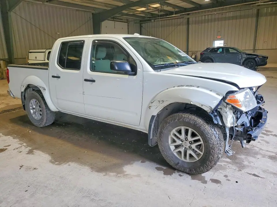 2017 NISSAN FRONTIER   