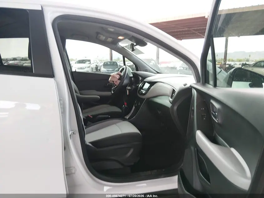 2021 CHEVROLET TRAX FWD LS