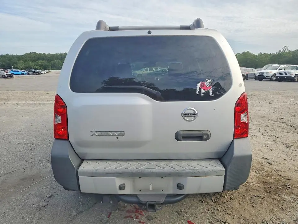 2010 NISSAN XTERRA X  