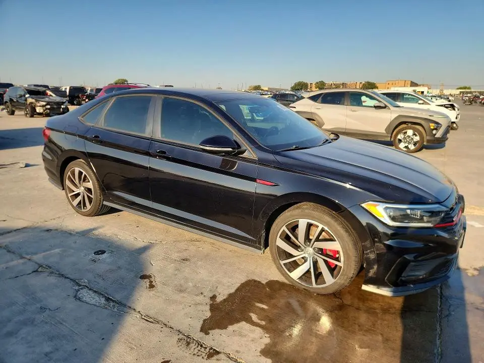 2019 VOLKSWAGEN JETTA GLI  
