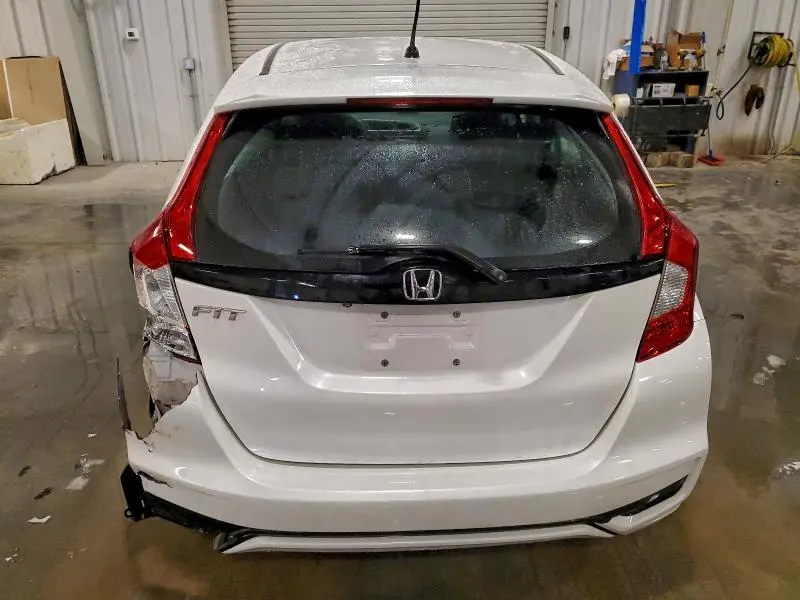 2019 HONDA FIT LX  