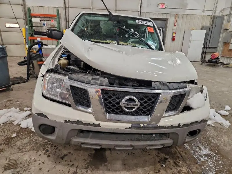 2019 NISSAN FRONTIER S  