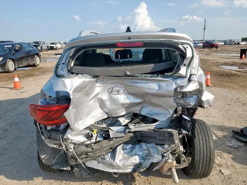 2022 HYUNDAI VENUE SEL  