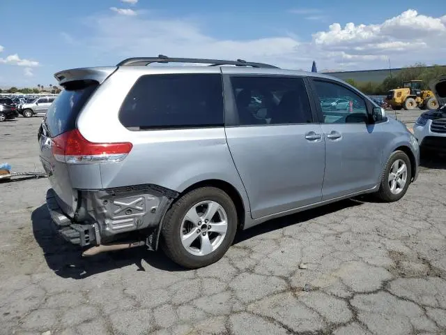 2012 TOYOTA SIENNA LE  