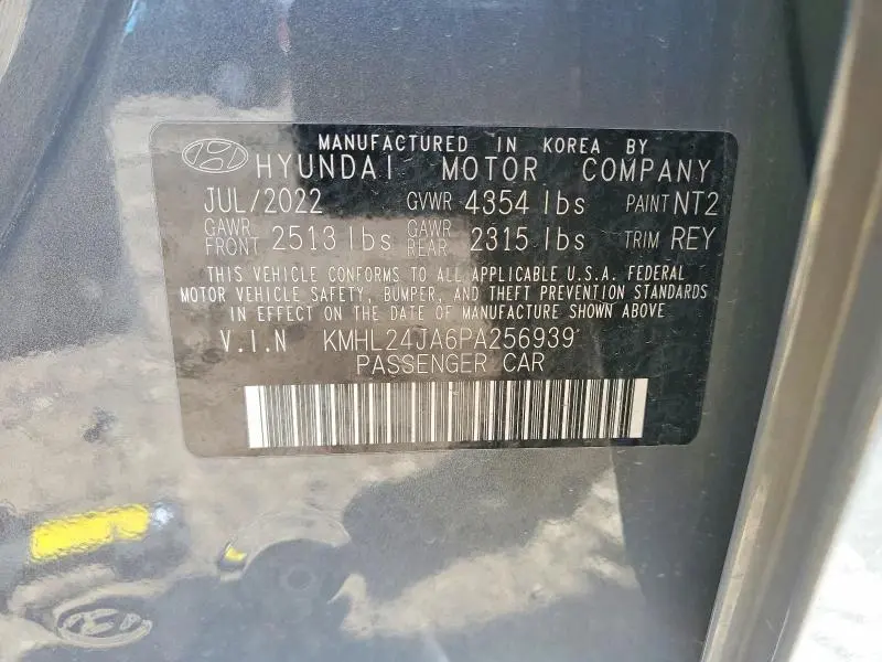 2023 HYUNDAI SONATA SE  