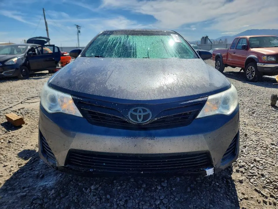 2012 TOYOTA CAMRY LE  