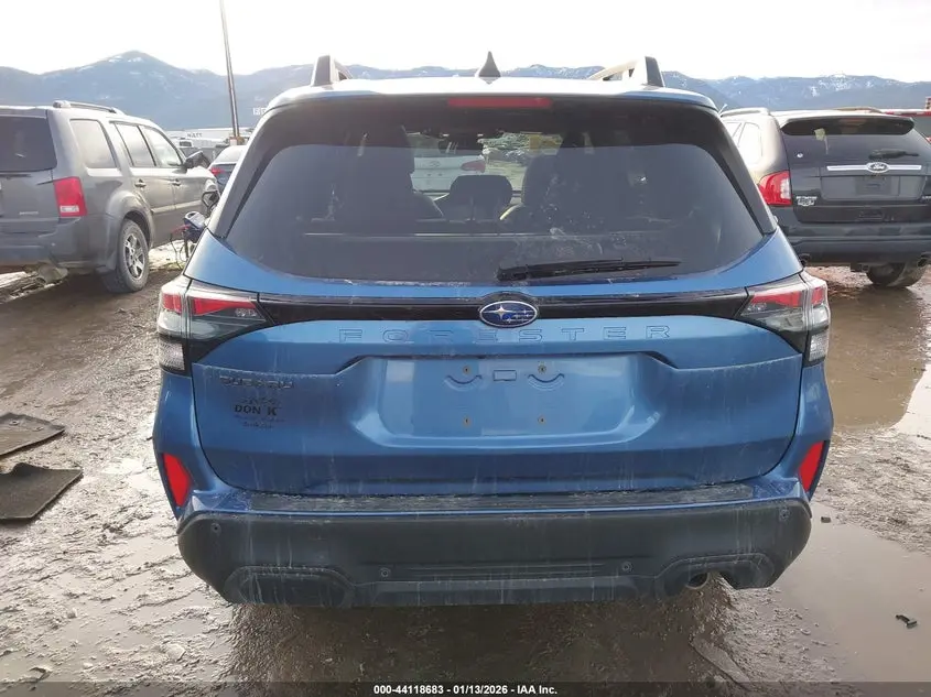 2025 SUBARU FORESTER LIMITED
