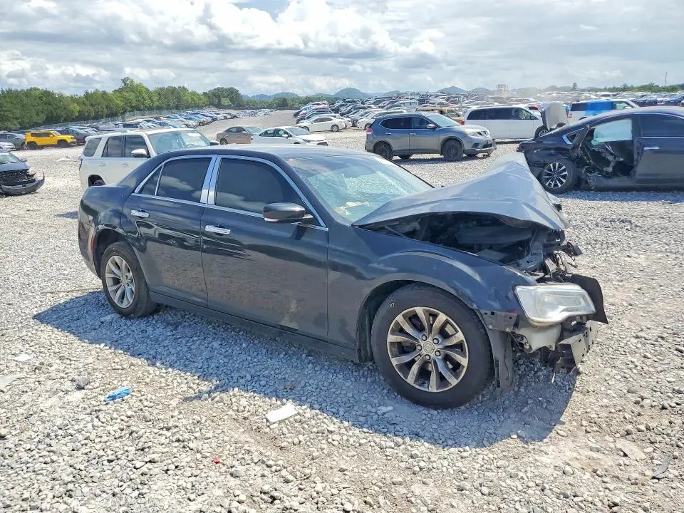 2015 CHRYSLER 300 LIMITED  