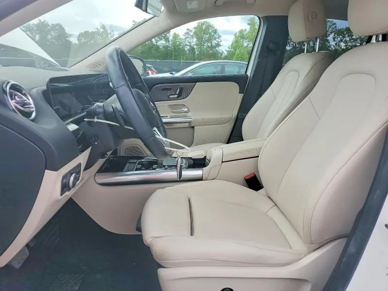 2021 MERCEDES-BENZ GLA 250 4MATIC  