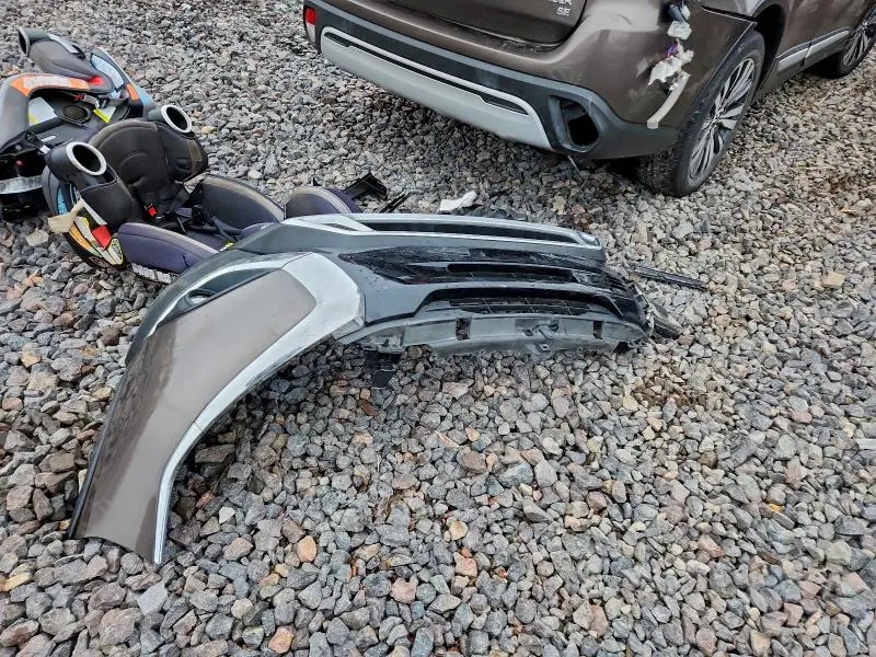 2019 MITSUBISHI OUTLANDER SE  