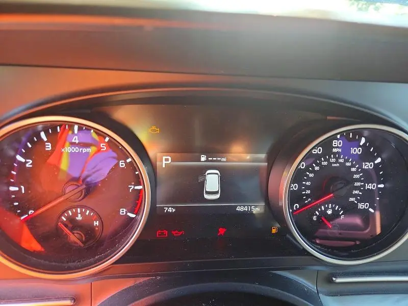 2024 KIA CARNIVAL LX  