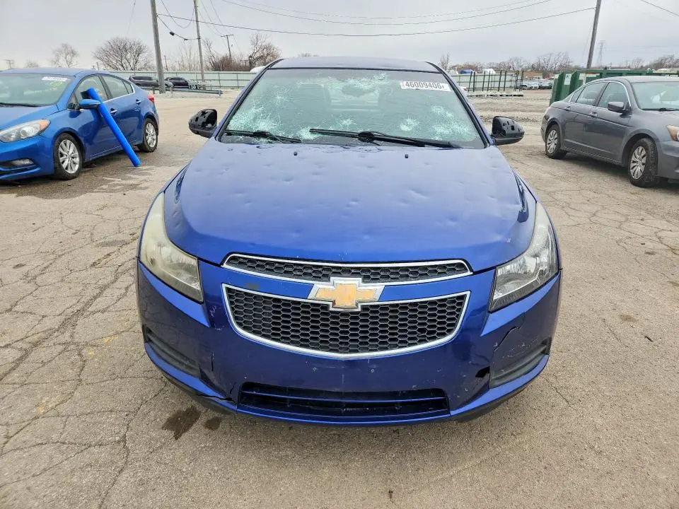 2012 CHEVROLET CRUZE LT  